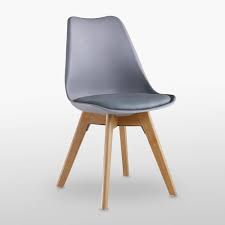 P&N Homewares® Lorenzo Tulpenstoel - Kunststof | Gevoerde Zitting | Hout
