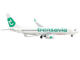 GeminiJets GJTRA1977 Boeing 737-800W Transavia PH-HZV