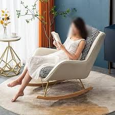 Moderne Schommelstoel voor Babykamer met Hoge Rugleuning